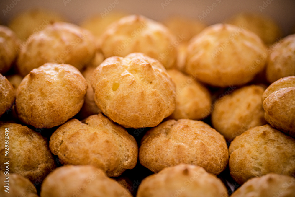 Production of delicious desserts with cream and cream in a confectionery factory in Sicily, Italy. Production of delicious desserts with cream and cream in a confectionery factory in Sicily, Italy.