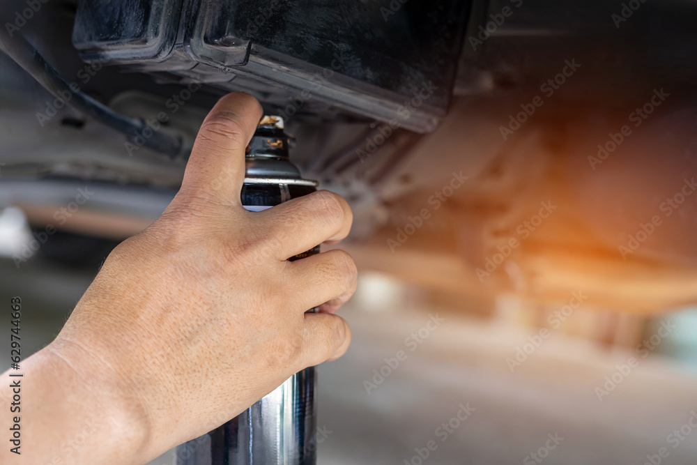 Basic vehicle inspection and maintenance, Close up hand a man holding