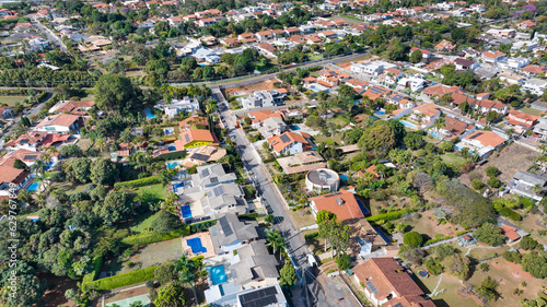 Brasília, Brazil, 07/21/2023. Aerial view of the high-income houses of Quadra 14 of the Housing Sector of North Lake (SHLN QL - 14)