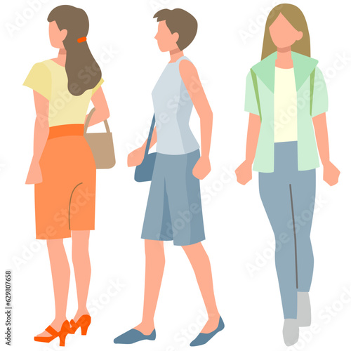 夏のファッションで歩く女性たち