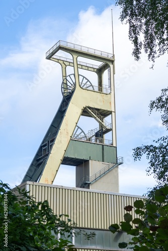Conveyor tower in the landscape