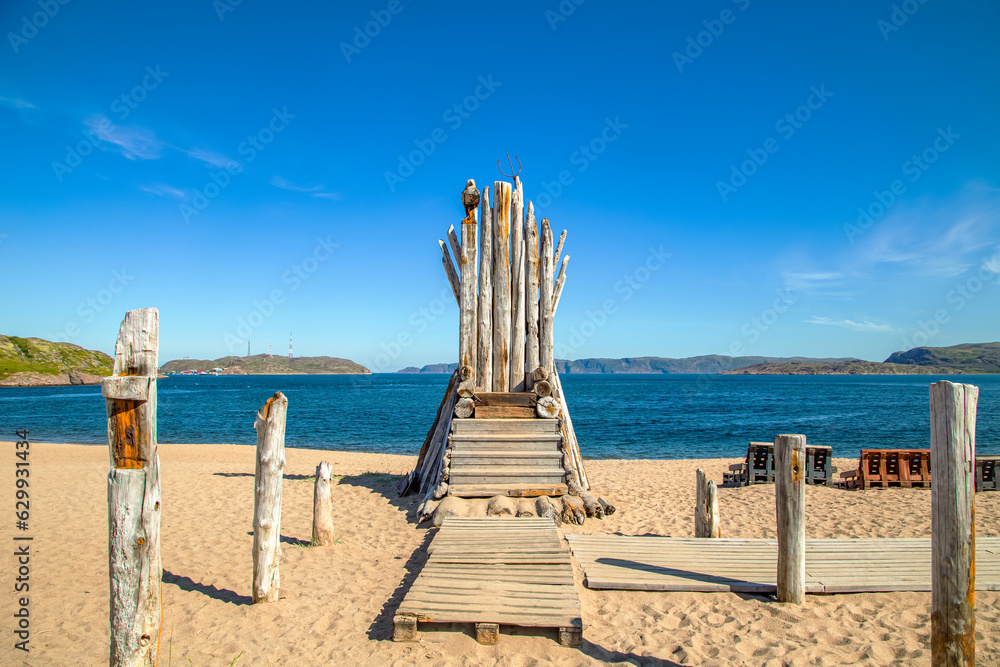 Wooden throne in the small fishing town of Teriberka. Wooden throne in the small fishing town of Teriberka.
