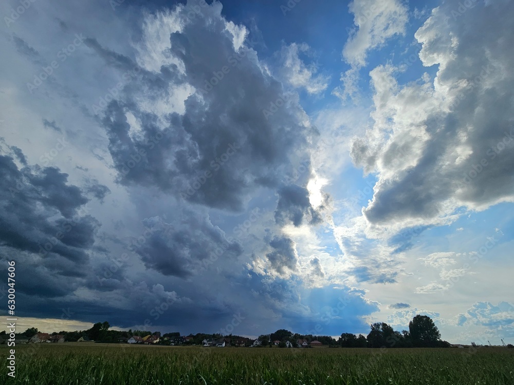 Obraz premium The Thunderstorm is coming!