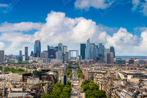 Fototapeta Panoramic aerial view of Paris from Arc de Triomphe in a sunny day, France