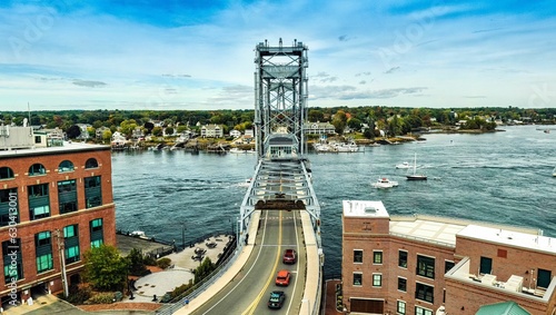 Cuadro en lienzo Aerial view of a historic bridge over the water in Portsmouth, New Hampshire