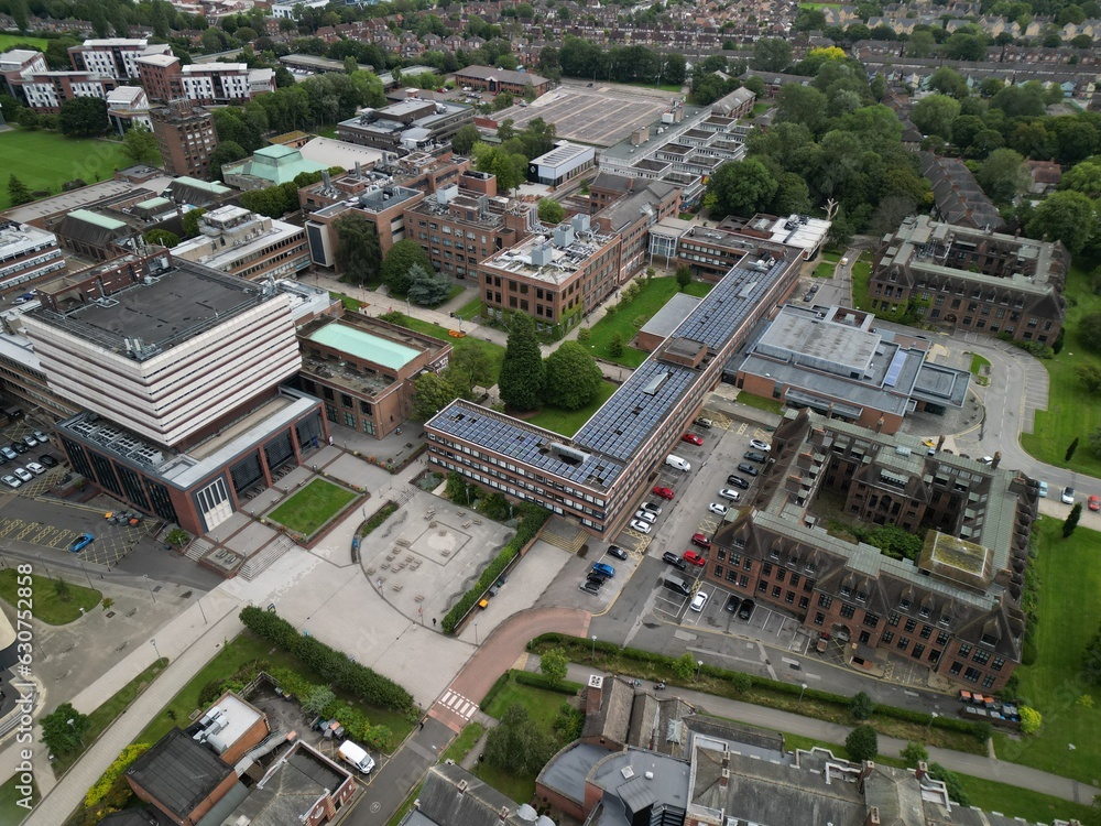 Naklejka premium Aerial view of university of hull Campus, Cottingham road, Kingston upon Hull, Yorkshire. university of Hull. Public research college