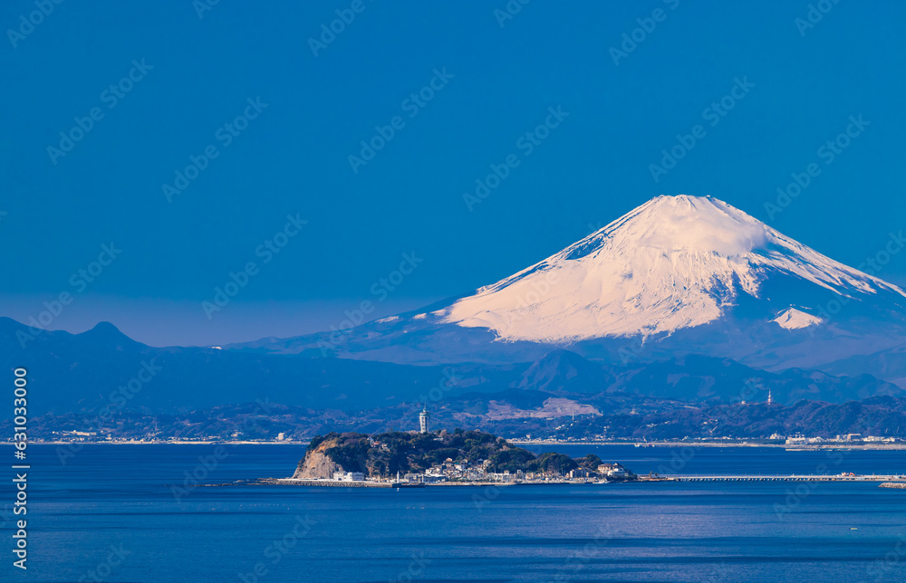 富士山と江の島　冬景