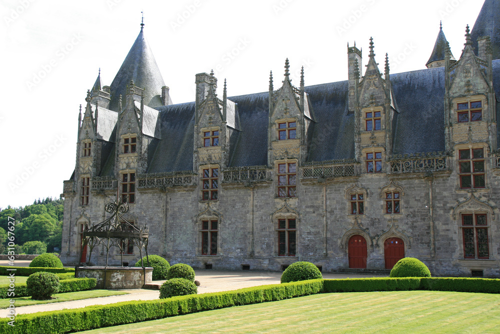 Fototapeta premium gothic castle in josselin in brittany (france) 