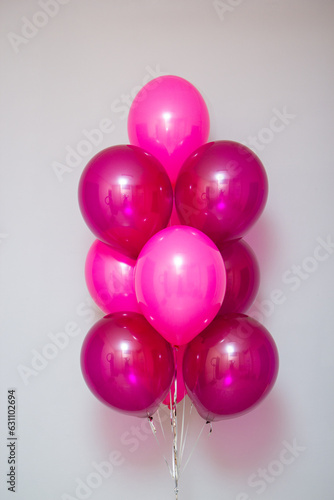 pink and purple balloons