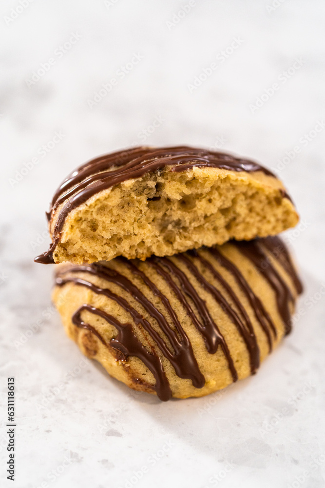 Banana cookies with chocolate drizzle Banana cookies with chocolate drizzle
