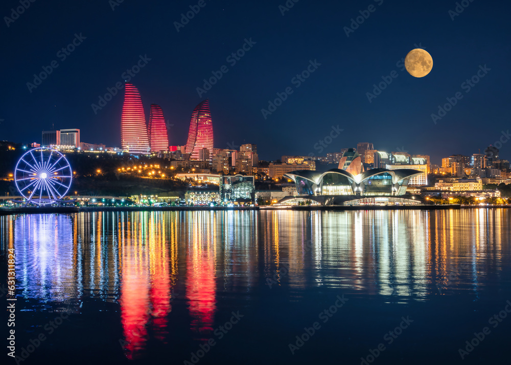 Φωτογραφία Night view of Baku Boulevard. Baku, Azerbaijan. June 2023.