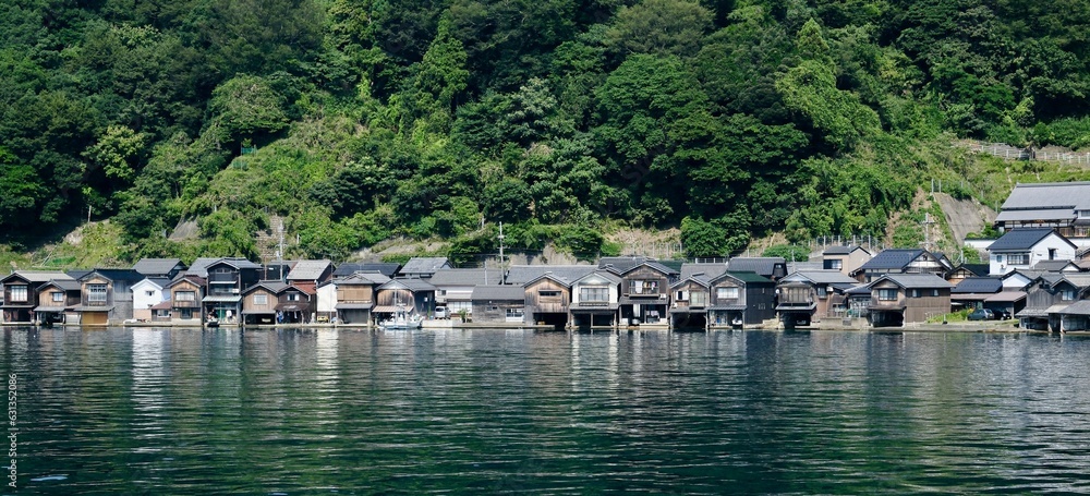 【京都】伊根浦伝統的建造物群保存地区