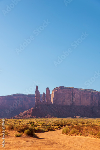 the three sisters in monument valley