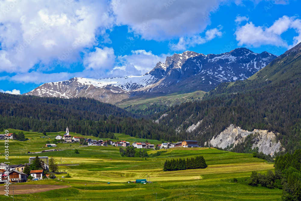 Riom-Parsonz, Kreis Surses im Bezirk Albula des Kantons Graubünden in der Schweiz