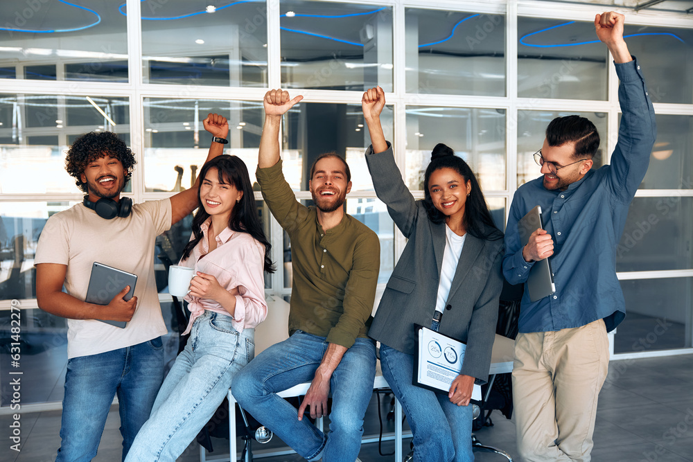 Obraz premium Successful hipster team in coworking. Freelancers.