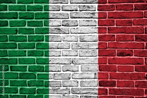 Italian flag illustration painted on the wall