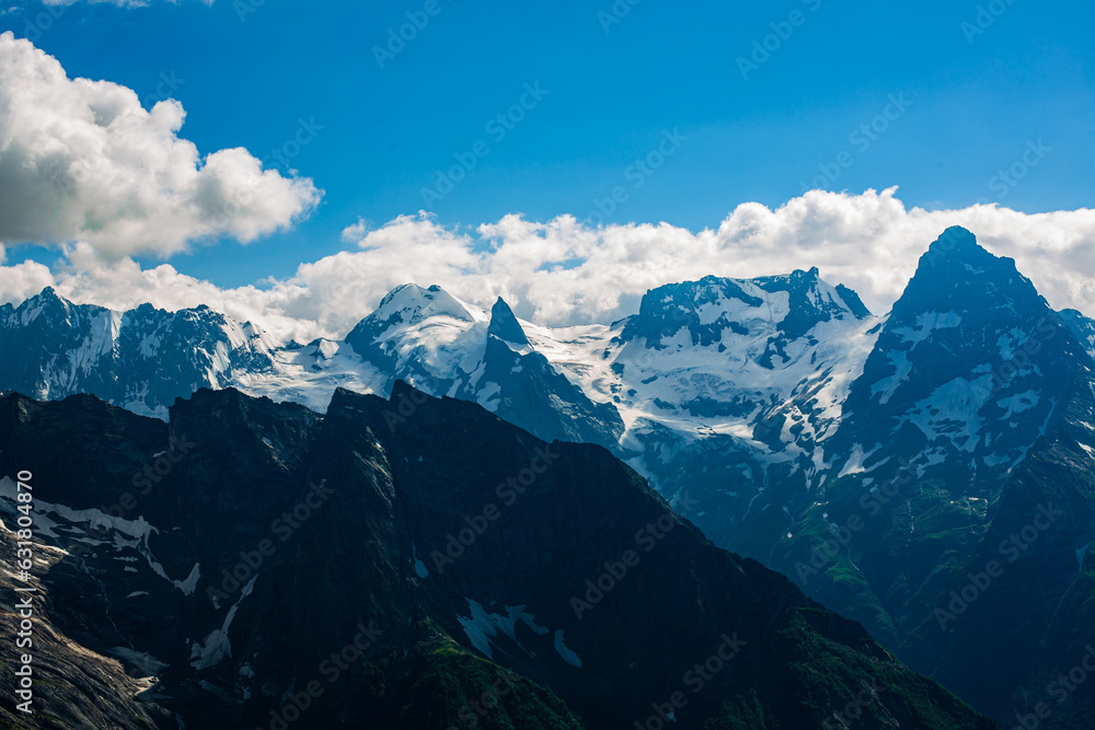 mountains in the himalayas