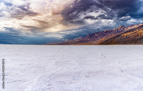 Death_Valley_Bad_Water_Basin photo