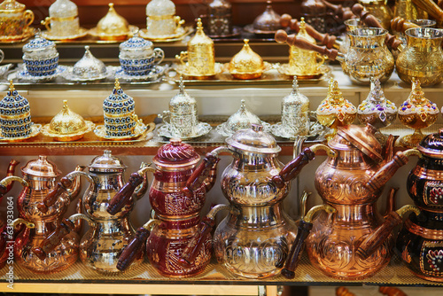 Beautiful tea set on Egyptian Bazaar or Spice Bazaar, one of the largest bazaars in Istanbul, Turkey