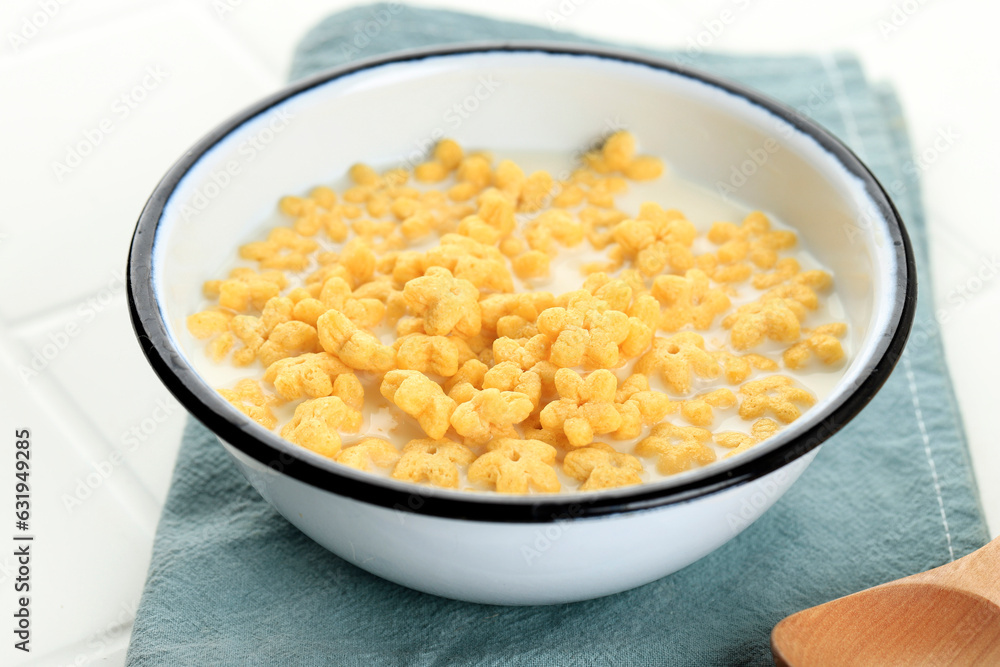Honey Star Flakes with Milk for Breakfast Honey Star Flakes with Milk for Breakfast