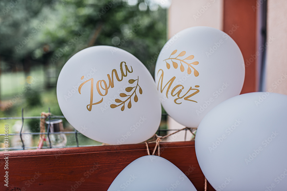 Balony, ozdoba domu państwa młodych. Ozdoby ślubne