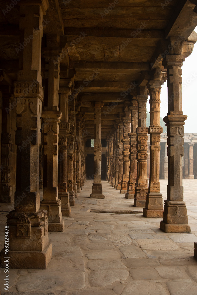 Pillar Corridor in Qutub Minar