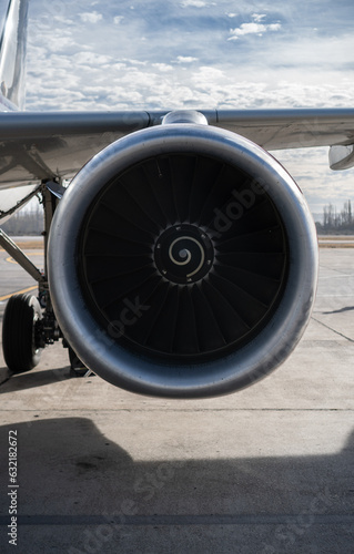 Aircraft turbine with front view