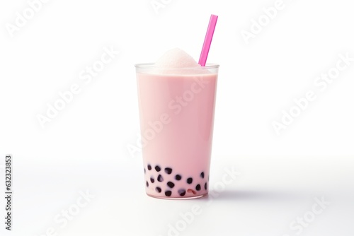  bubble tea de fresas, bebida aesthetic coreana, batido de fresa con tapioca, tendencia bebida asiática con bolitas negras  photo