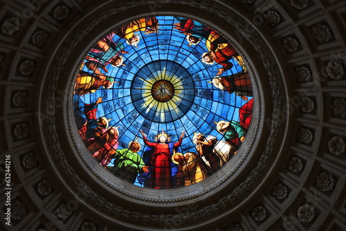 Fotografie La chapelle royale Saint Louis, chapelle et nécropole du roi Louis-Philippe et d