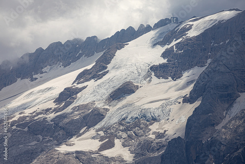 Obraz na płótnie Marmolada Glacier w salonie