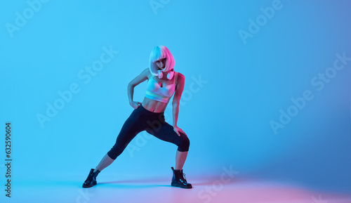 Slim woman doing lunges