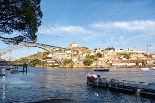 Fototapeta Naklejka Na Ścianę i Meble -  Whispers of the Douro: Bridges that intertwine the heart of Porto, capturing its essence in each arch and reflection.