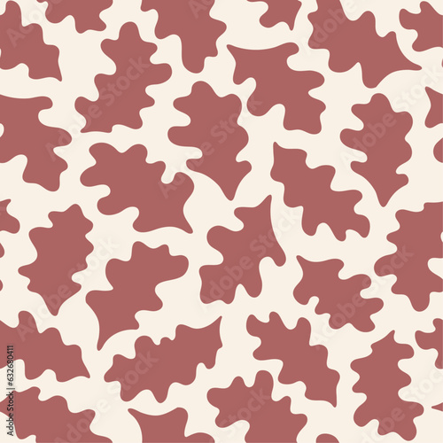 Simple autumn pattern with oak leaves. Seamless.