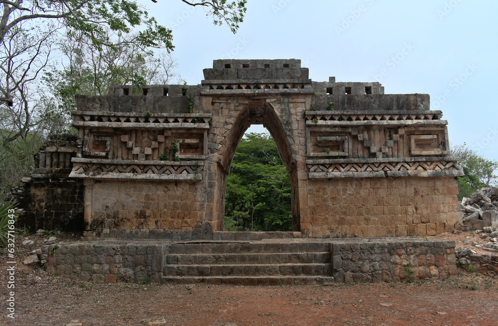 Mayan ruins, entrance arch to the labná region