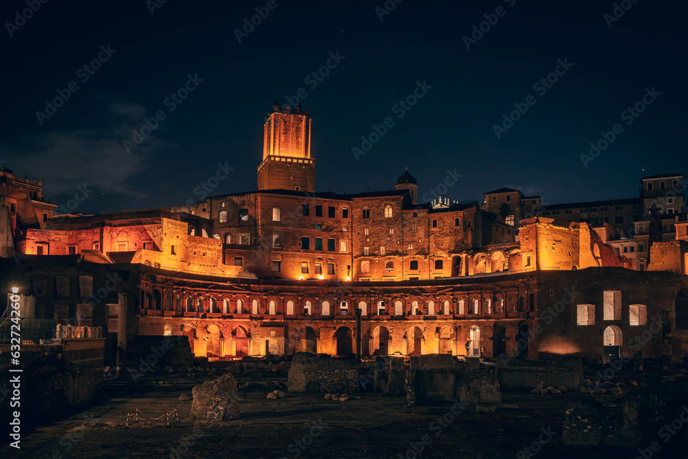 Roma at night
