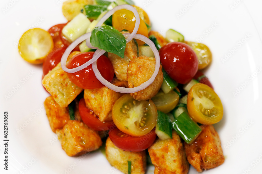 italian panzanella salad with tomato bread onion italian panzanella salad with tomato bread onion