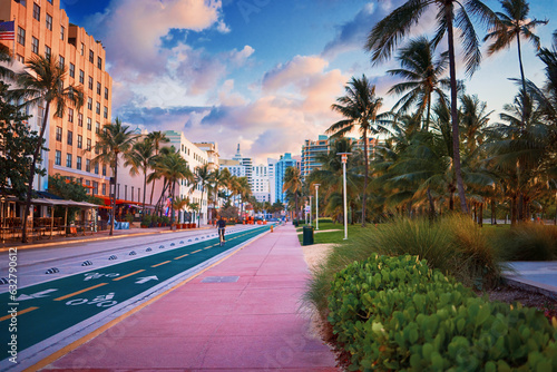 Ocean Drive early in the morning, Miami Beach, Florida © Olesia Bilkei