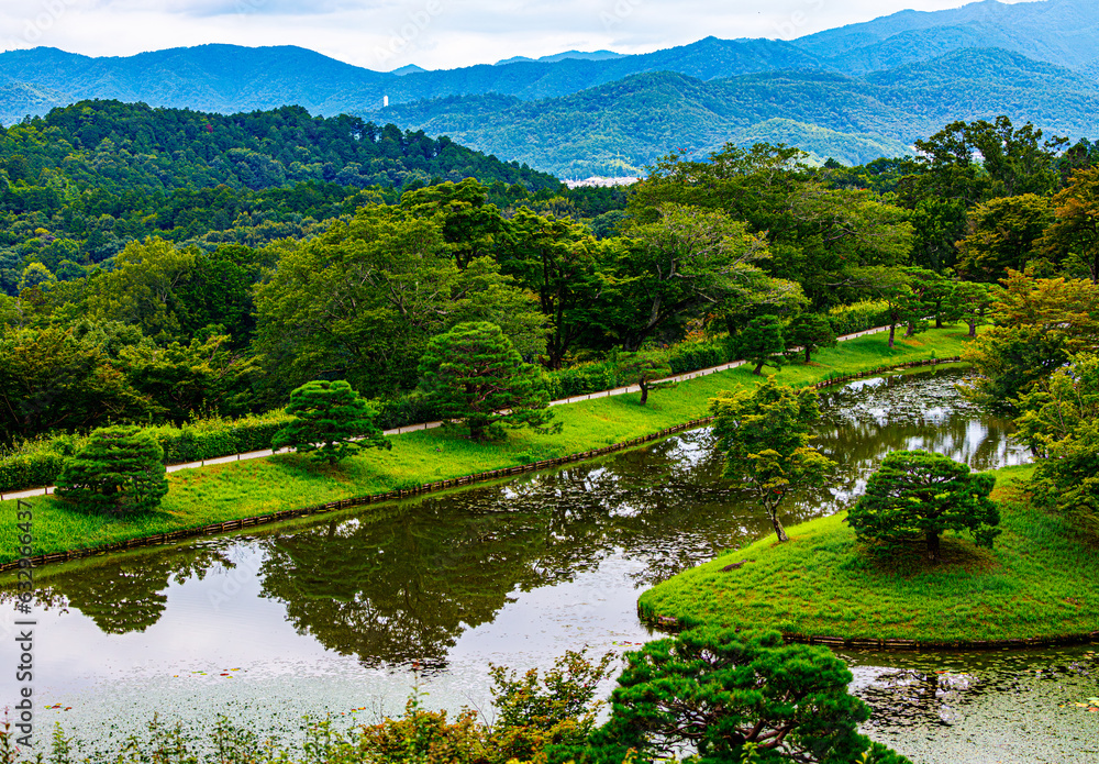 Fototapeta premium 京都、修学院離宮上離宮の浴龍池