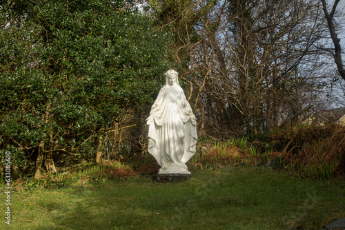 Virgin Mary statue