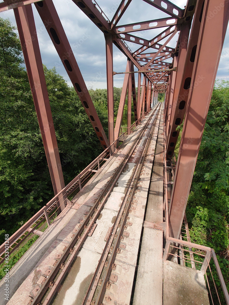 Reinforced concrete bridge for trains