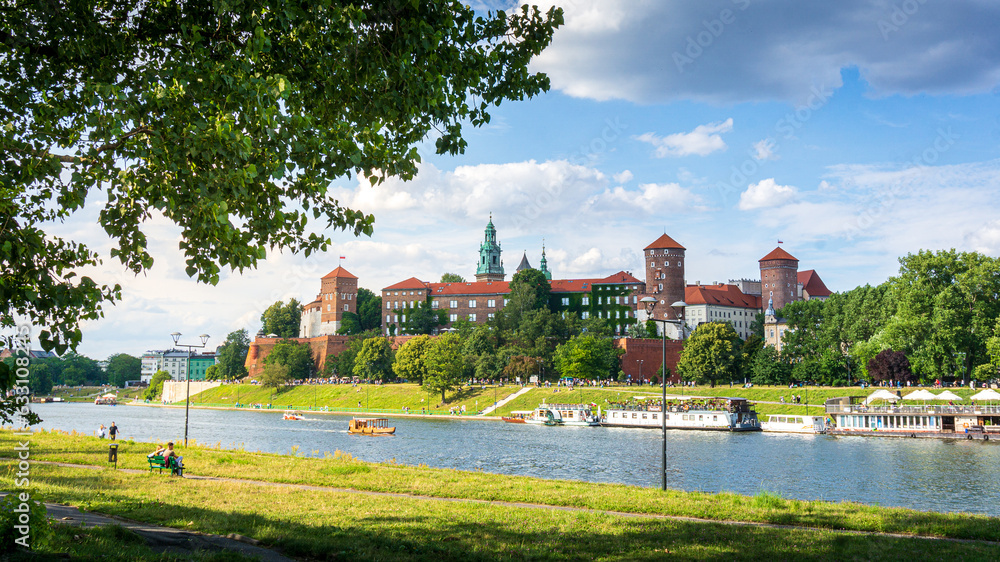 Wawel Royal Castle | Cracow, Poland - obrazy, fototapety, plakaty 