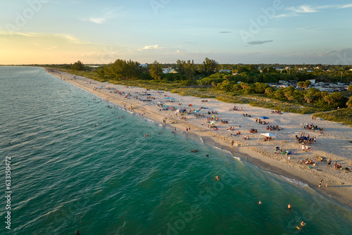 Fotografie Aerial evening seascape with Nokomis sandy beach in Sarasota County, USA