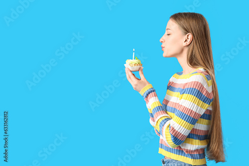 Beautiful young woman with ...