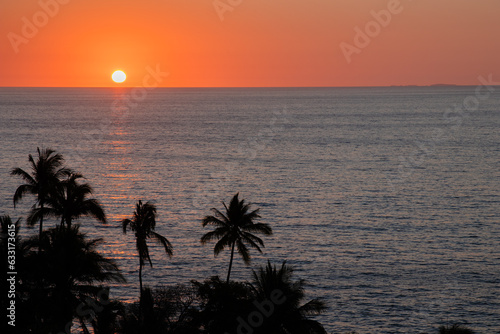 Fototapeta Naklejka Na Ścianę i Meble -  Sunset at beach in Puerto Vallarta city