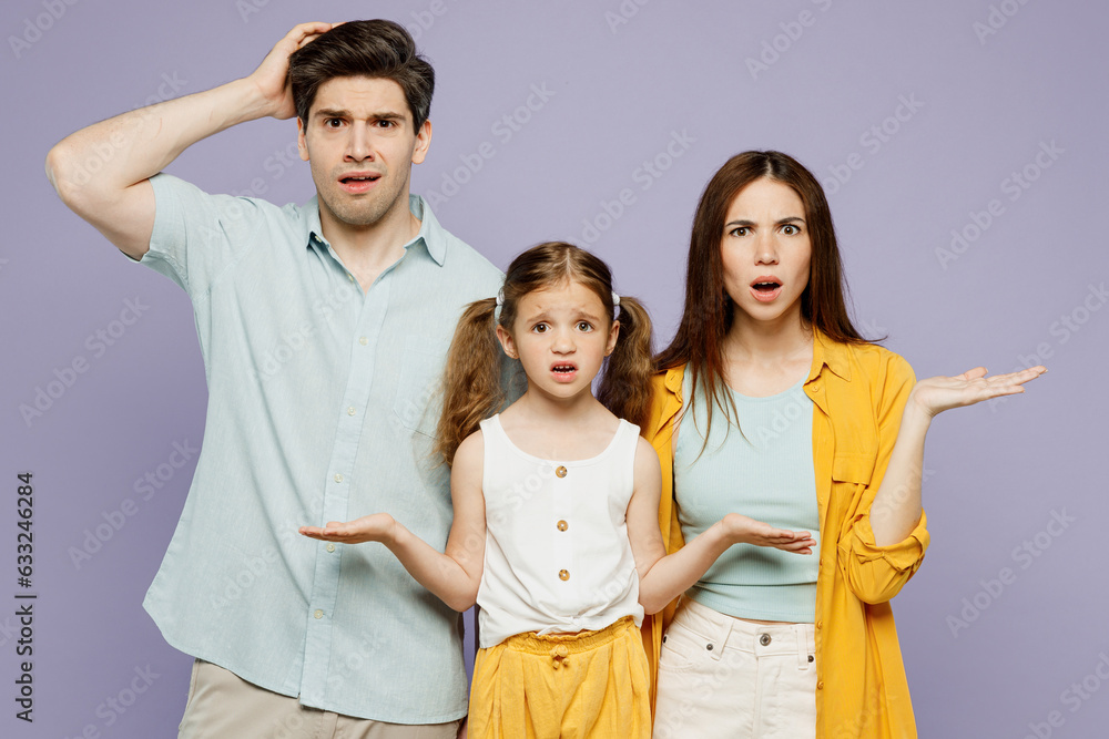 Young Confused Sad Happy Parents Mom Dad With Child Kid Daughter Girl 6