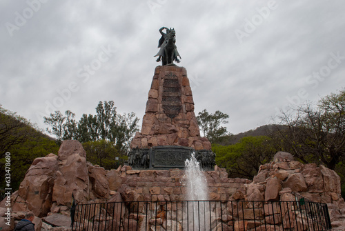 Postcard of the monument - Historical center (ID: 633478680)