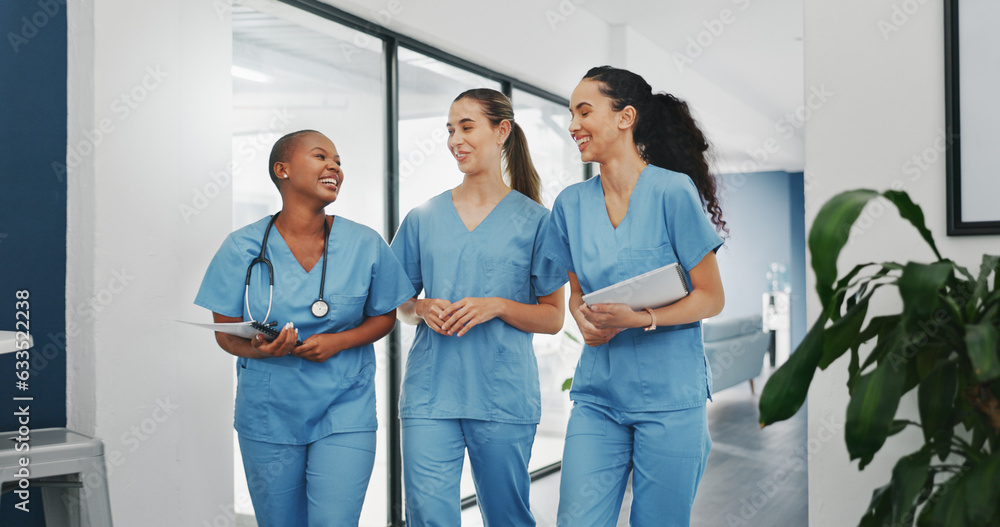 © SneakyPeakPoints/peopleimages.com - Talking nurses, walking and documents in hospital teamwork, diversity collaboration or bonding on surgery or clinic break. Smile, happy and healthcare women with medical research, paper or funny joke © SneakyPeakPoints/peopleimages.com - Talking nurses, walking and documents in hospital teamwork, diversity collaboration or bonding on surgery or clinic break. Smile, happy and healthcare women with medical research, paper or funny joke