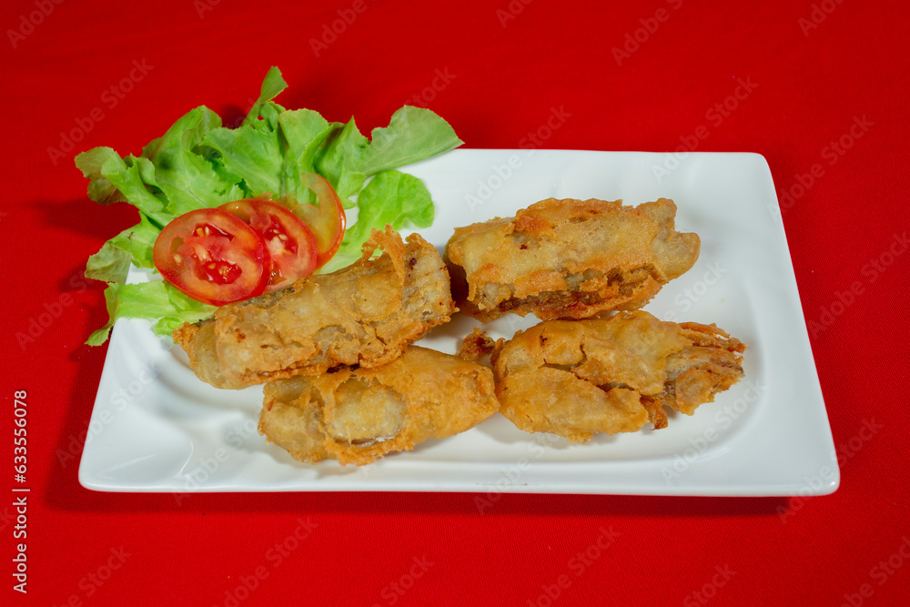 fried chicken wings with salad fried chicken wings with salad