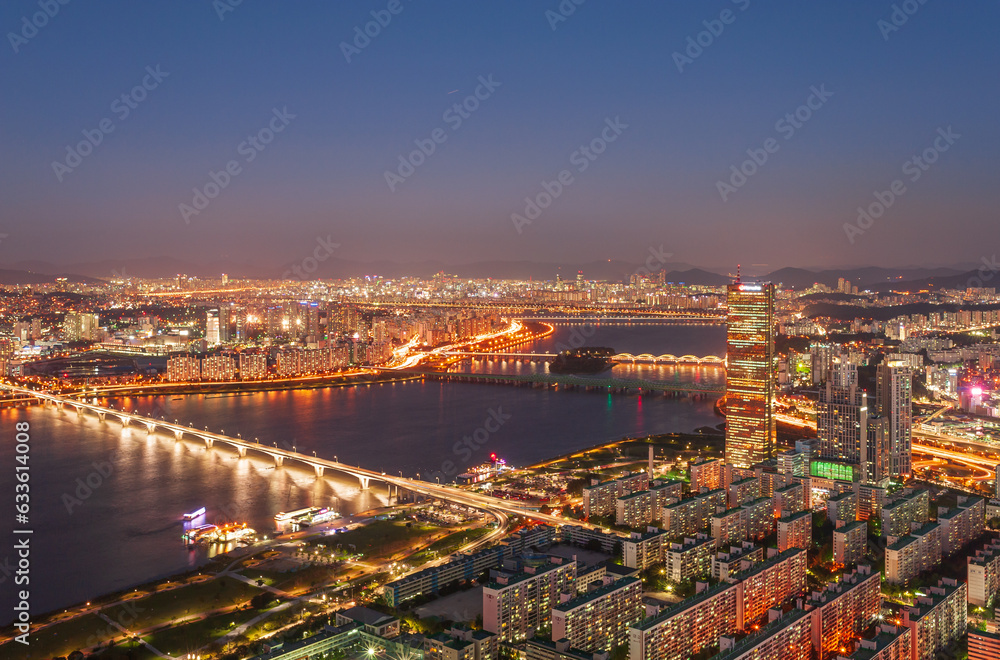 서울 여의도 63빌딩 한강 야경