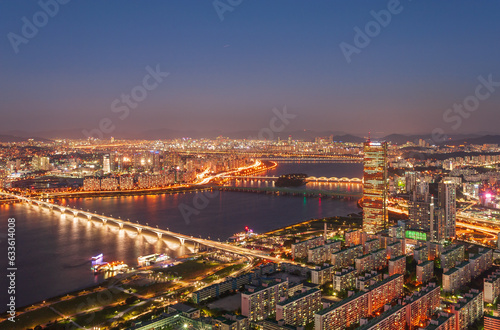 서울 여의도 63빌딩 한강 야경 © KYOBOK